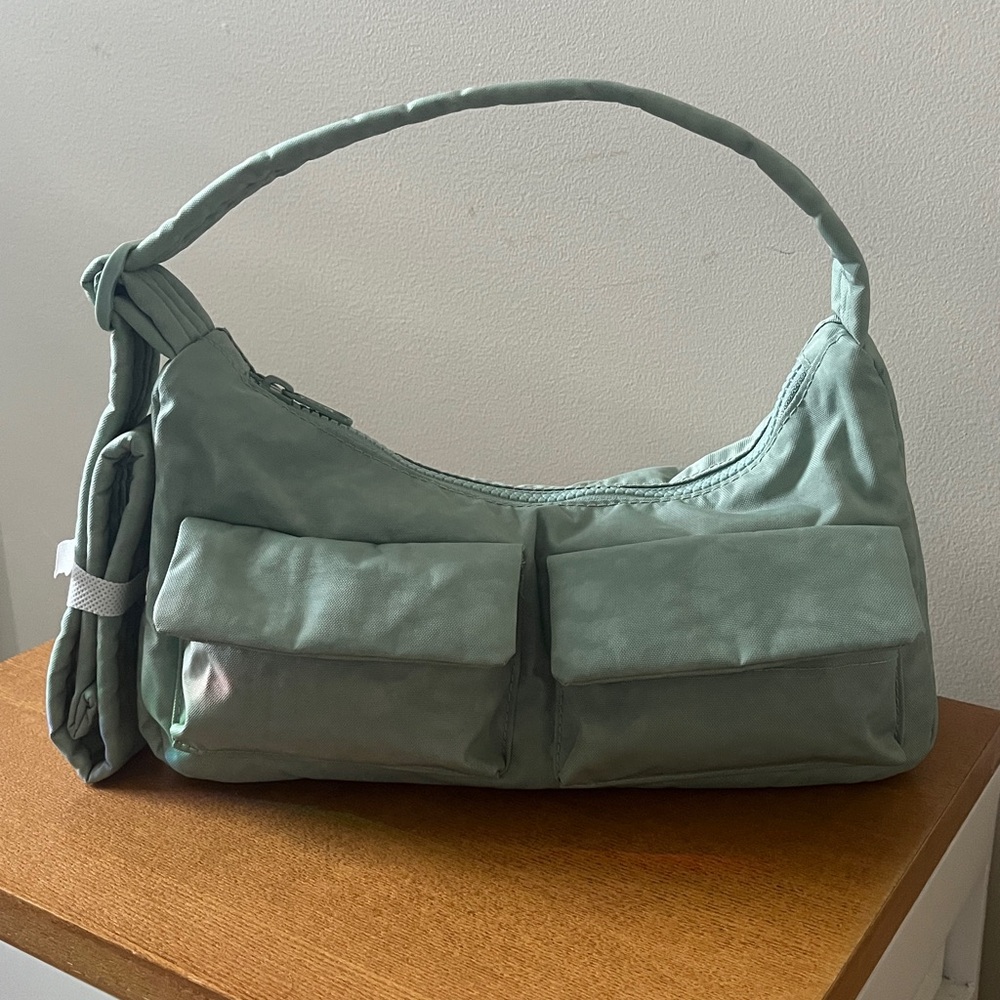 Baggu Cargo Shoulder Bag in Seafoam